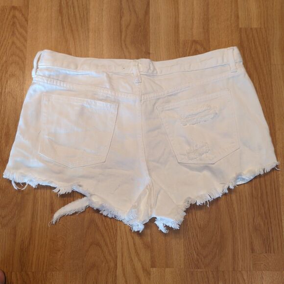Free People We the Free Loving Good Vibrations Shorts Womens 31 White Cutoff - Picture 4 of 8